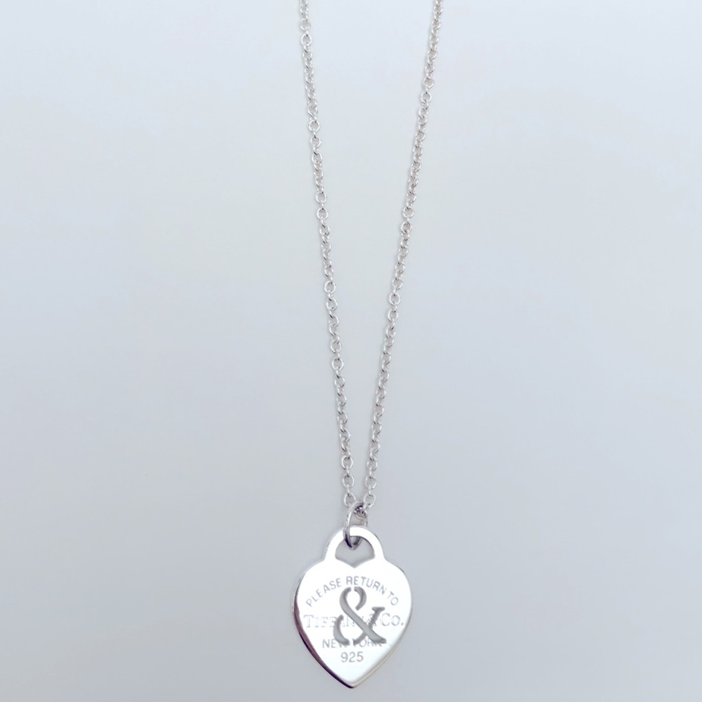 Tiffany & Co Return to Tiffany Large Heart Tag Pendant 16” Large Silver Chain